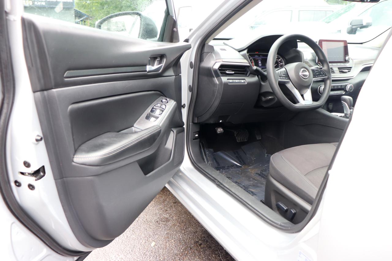 Nissan Altima SV FWD 2025
