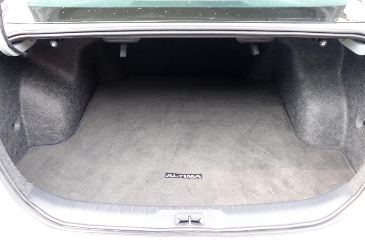Nissan Altima SV FWD 2025