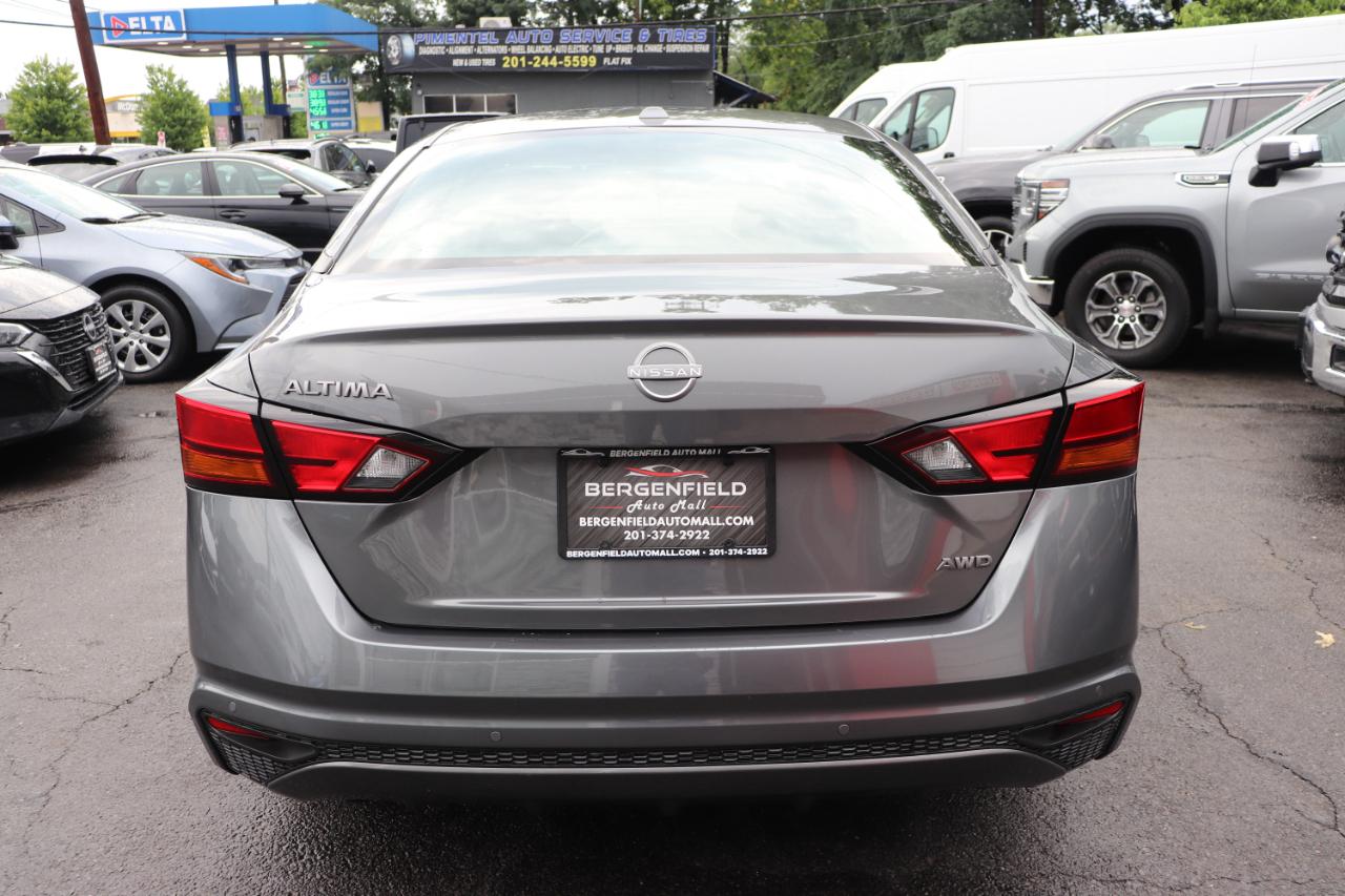 Nissan Altima SV AWD 2025