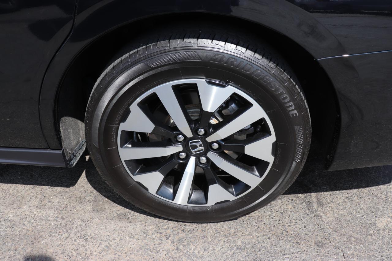 Honda Odyssey EX-L Auto 2025