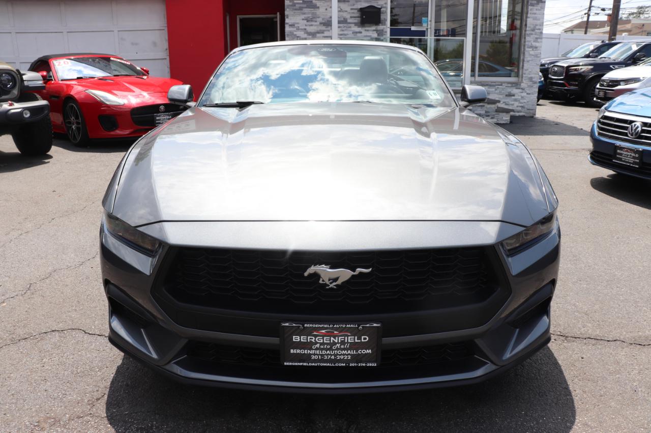 Ford Mustang EcoBoost Convertible 2026