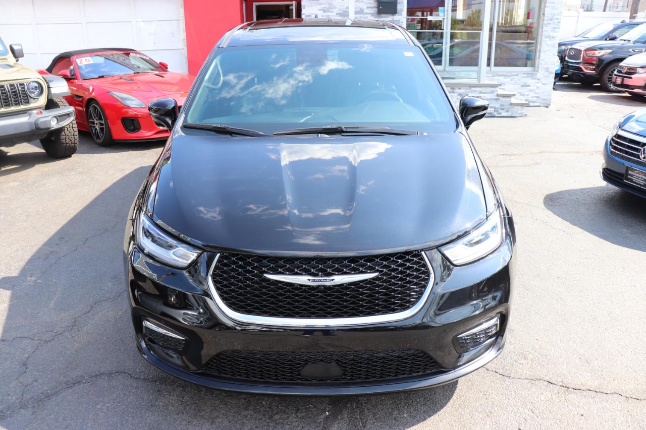 Chrysler Pacifica Select FWD 2026
