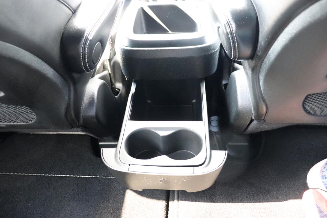 Chrysler Pacifica Select FWD 2026