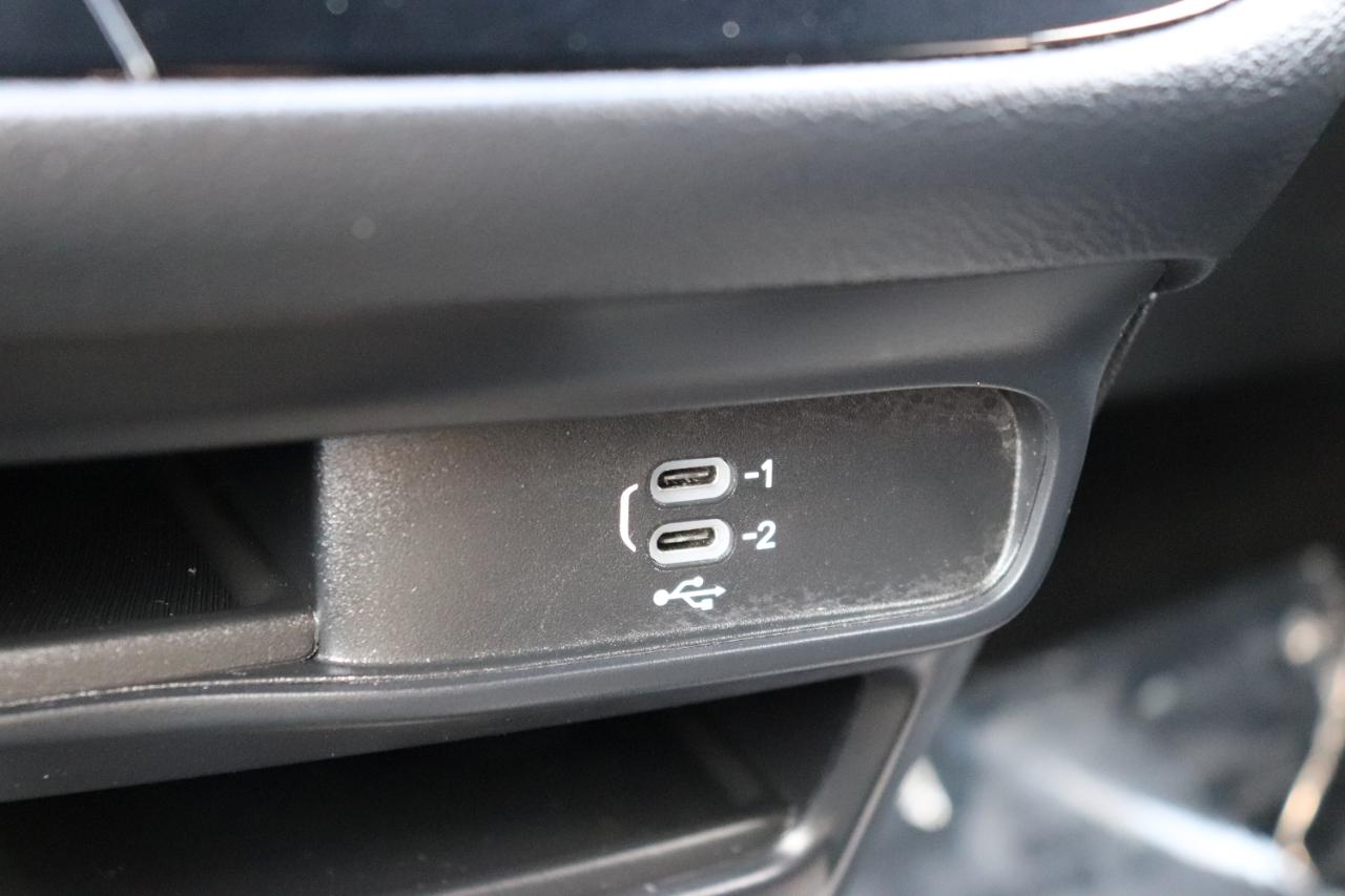 Chrysler Pacifica Select FWD 2026