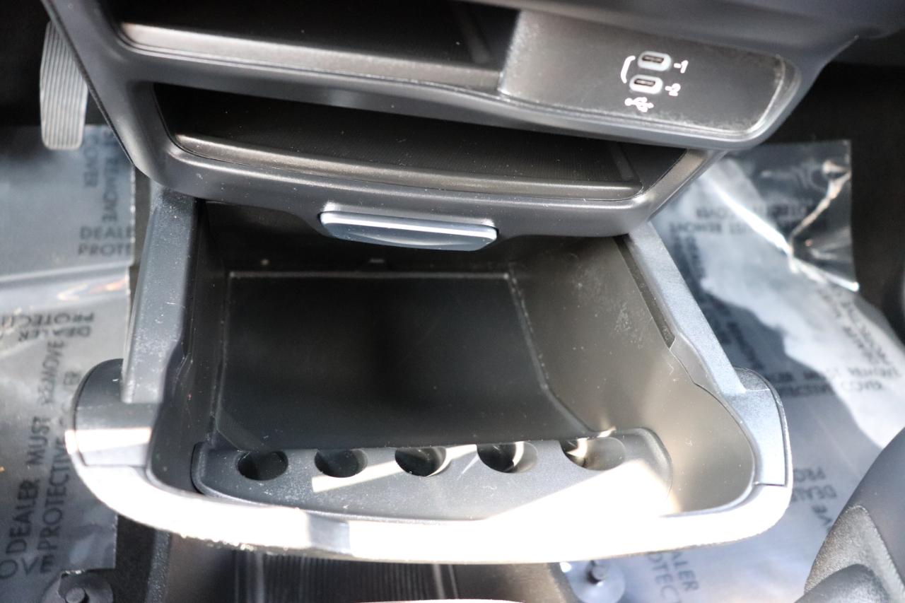 Chrysler Pacifica Select FWD 2026