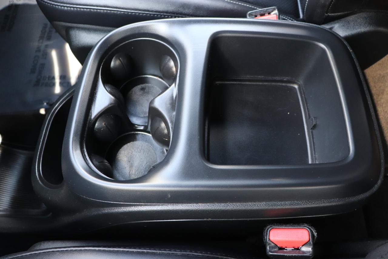 Chrysler Pacifica Select FWD 2026