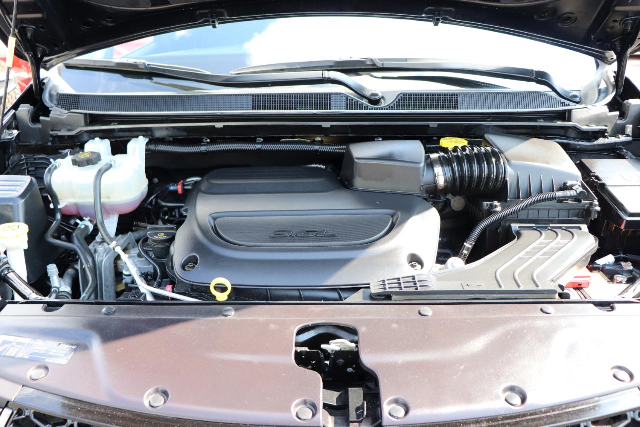 Chrysler Pacifica Select FWD 2026
