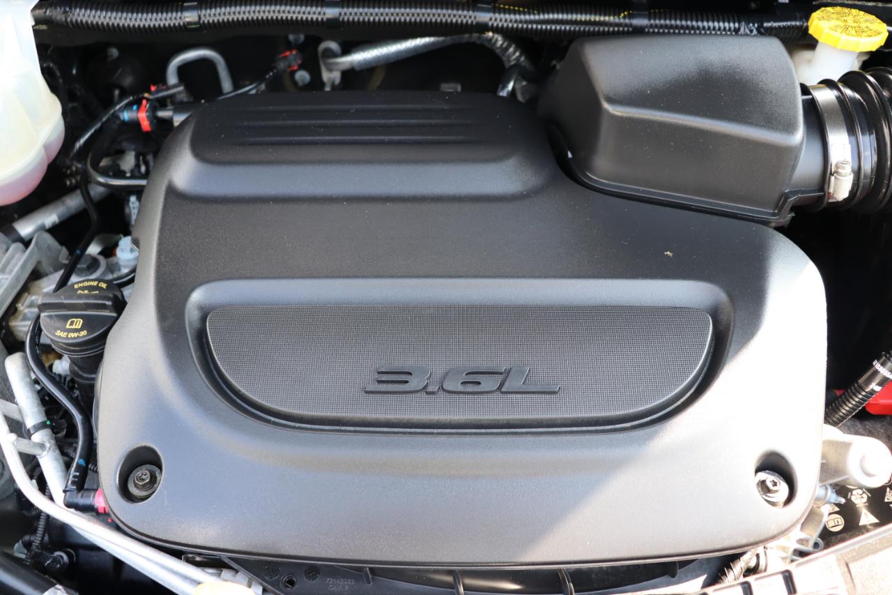 Chrysler Pacifica Select FWD 2026