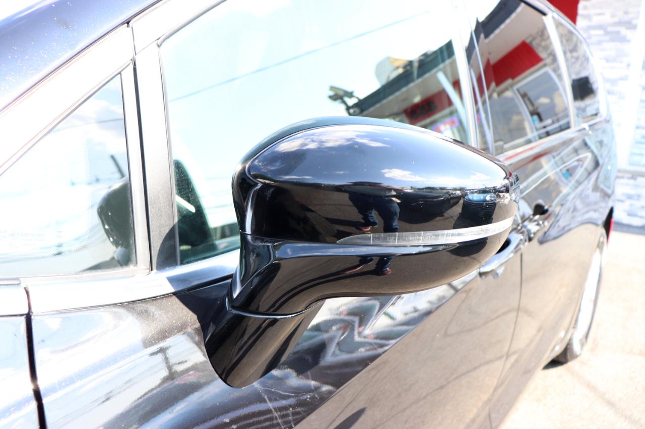 Chrysler Pacifica Select FWD 2026