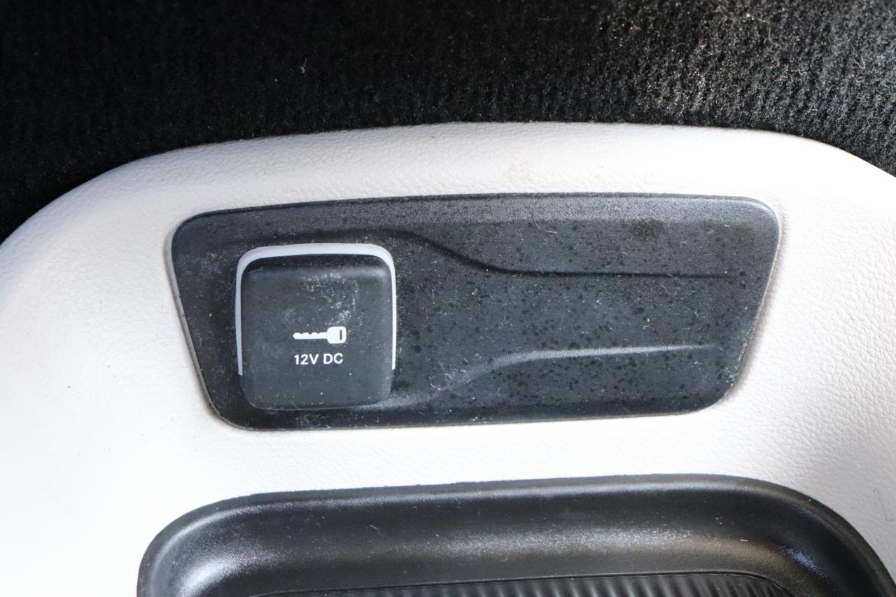 Chrysler Pacifica Touring L FWD 2024