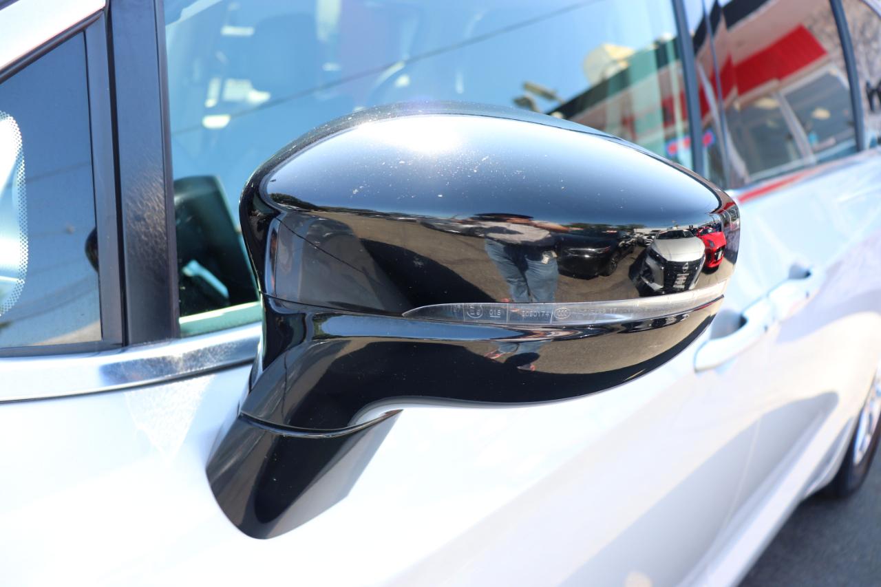 Chrysler Pacifica Touring L FWD 2024