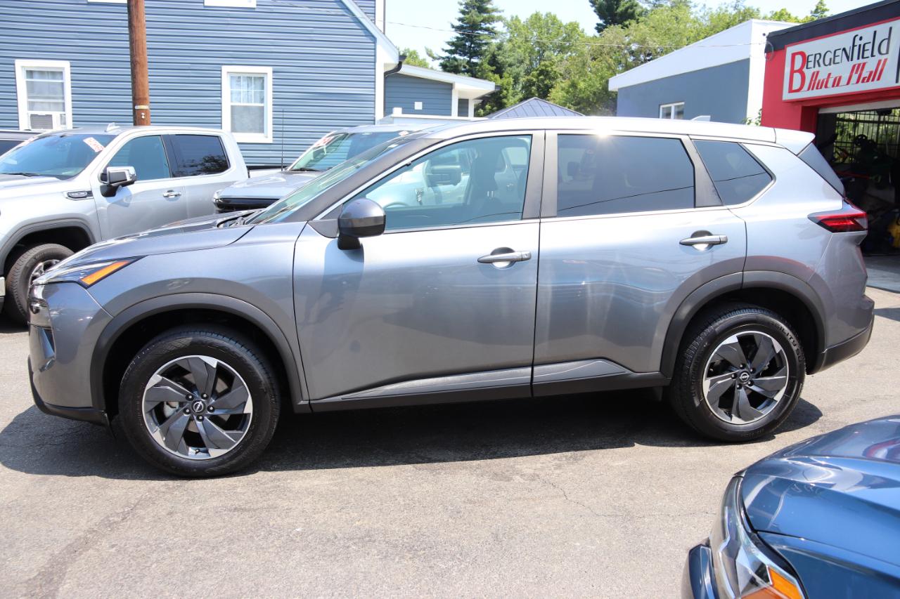 Nissan Rogue FWD SV 2024