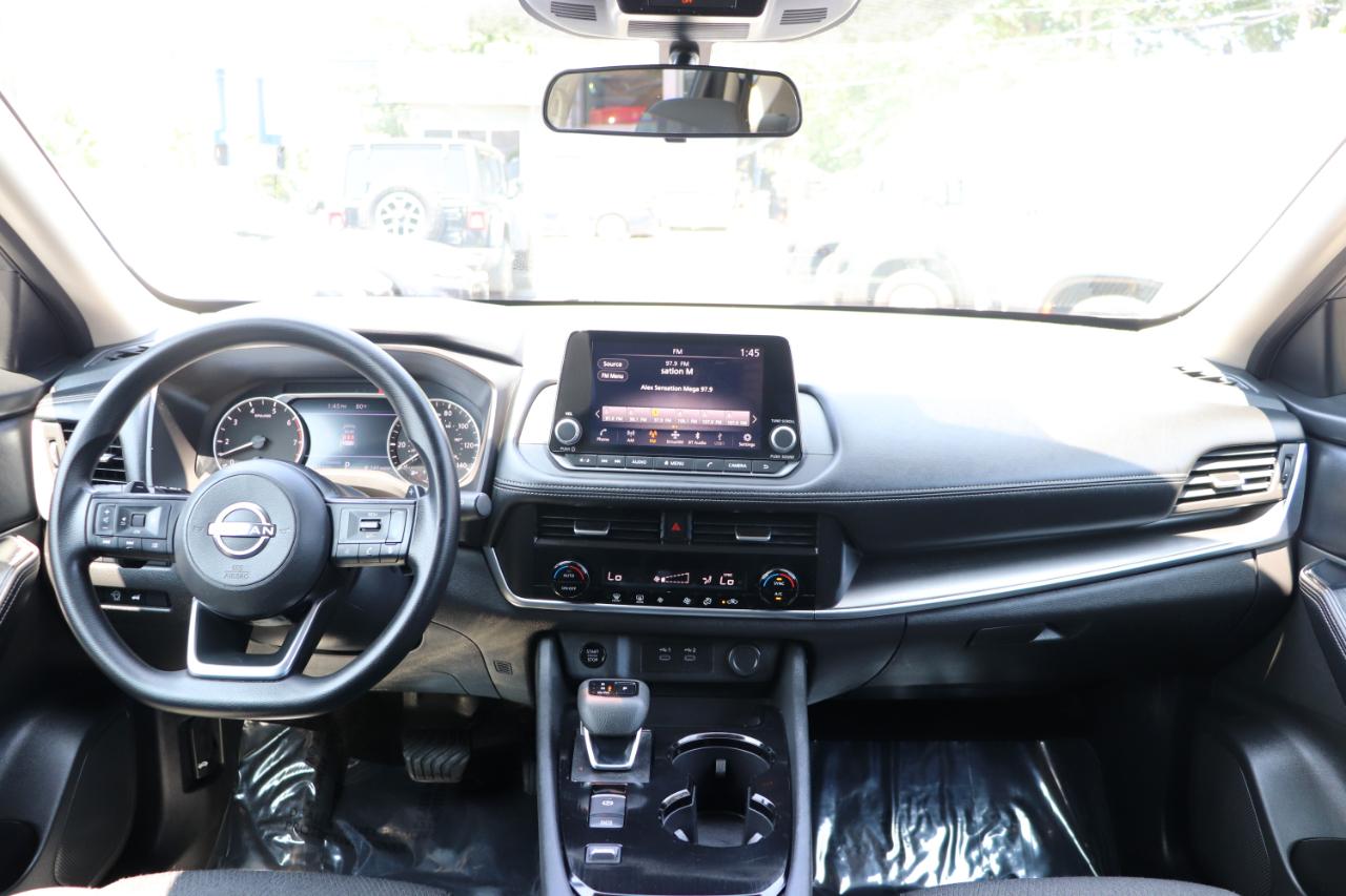 Nissan Rogue FWD SV 2024