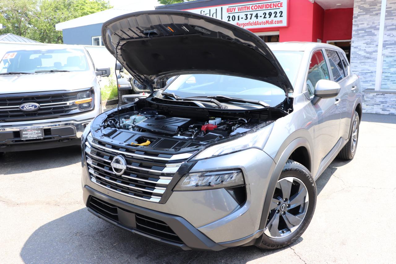 Nissan Rogue FWD SV 2024