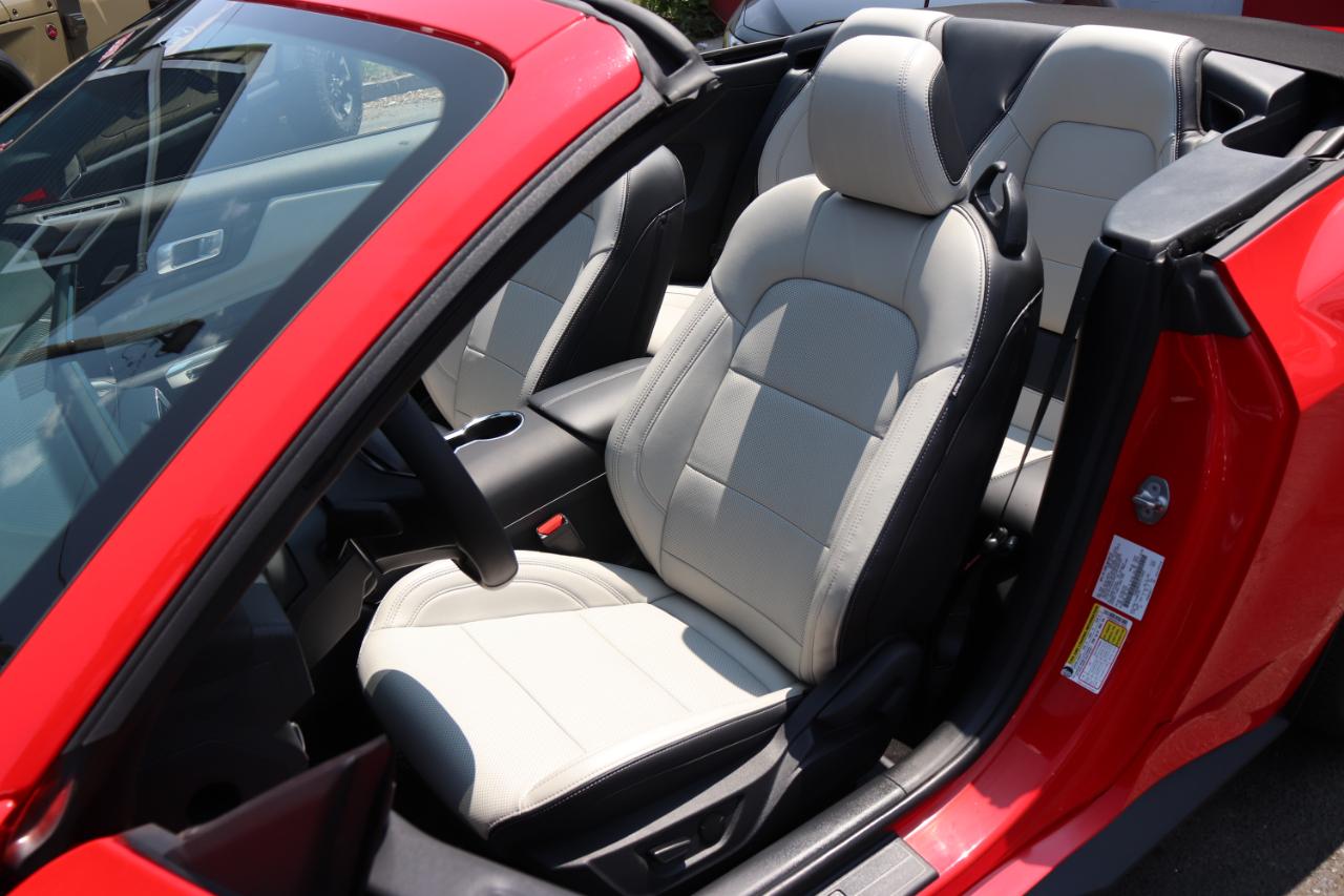 Ford Mustang EcoBoost Convertible 2026
