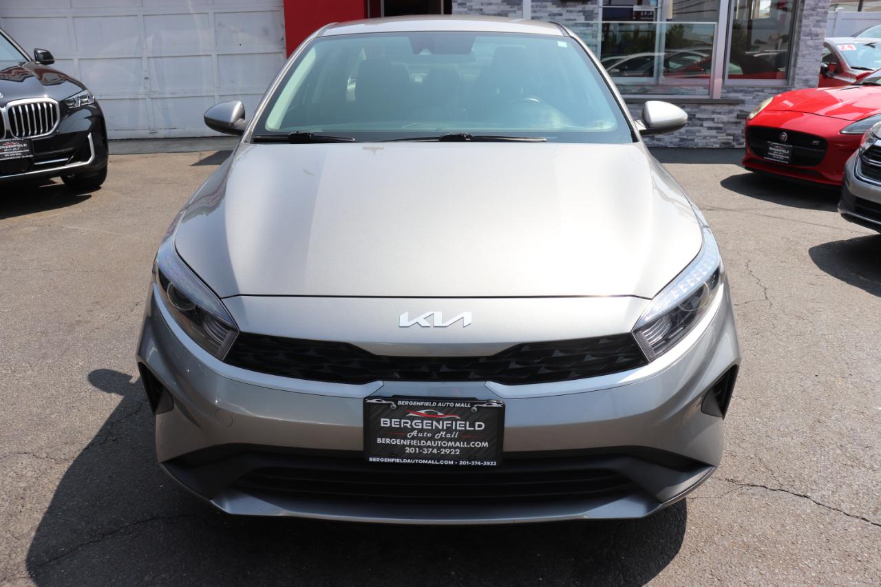 Kia Forte LXS IVT 2024