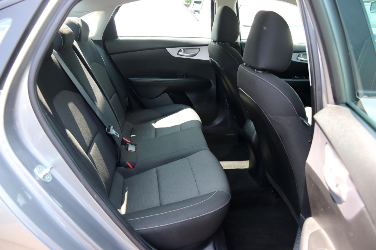 Kia Forte LXS IVT 2024