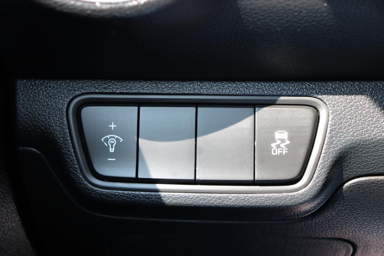 Kia Forte LXS IVT 2024