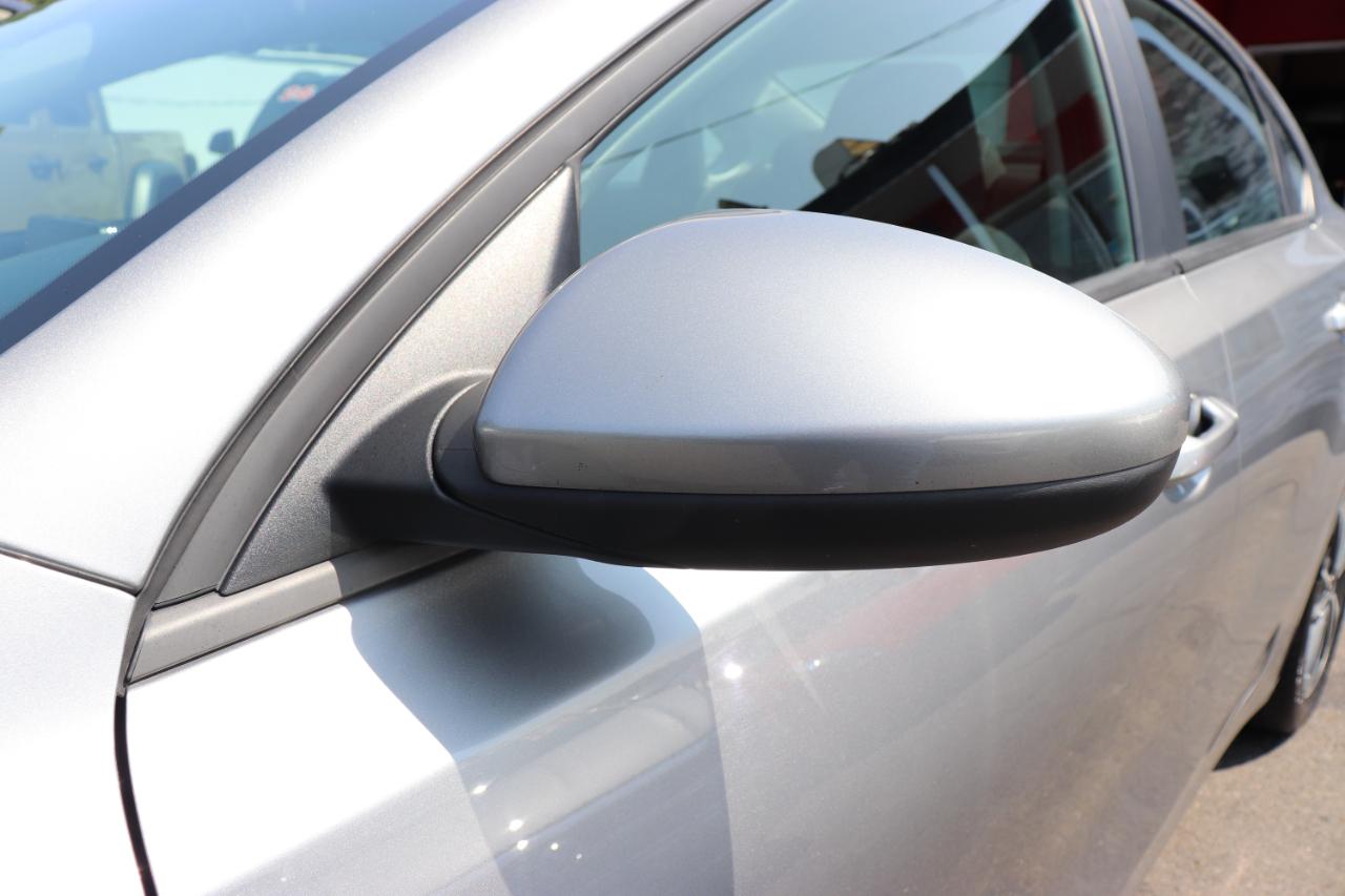 Kia Forte LXS IVT 2024