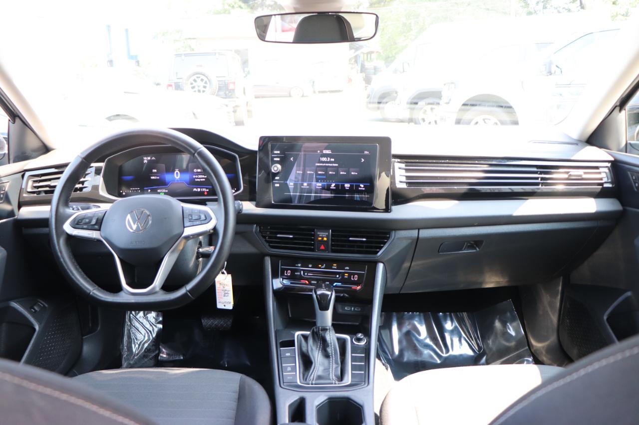 Volkswagen Jetta S Auto 2025