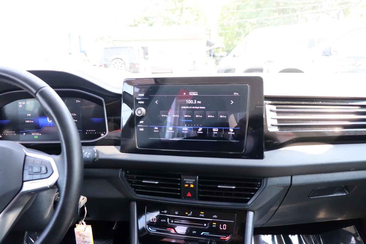 Volkswagen Jetta S Auto 2025