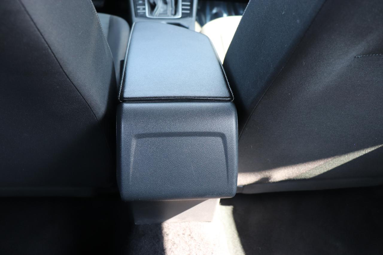 Volkswagen Jetta S Auto 2025