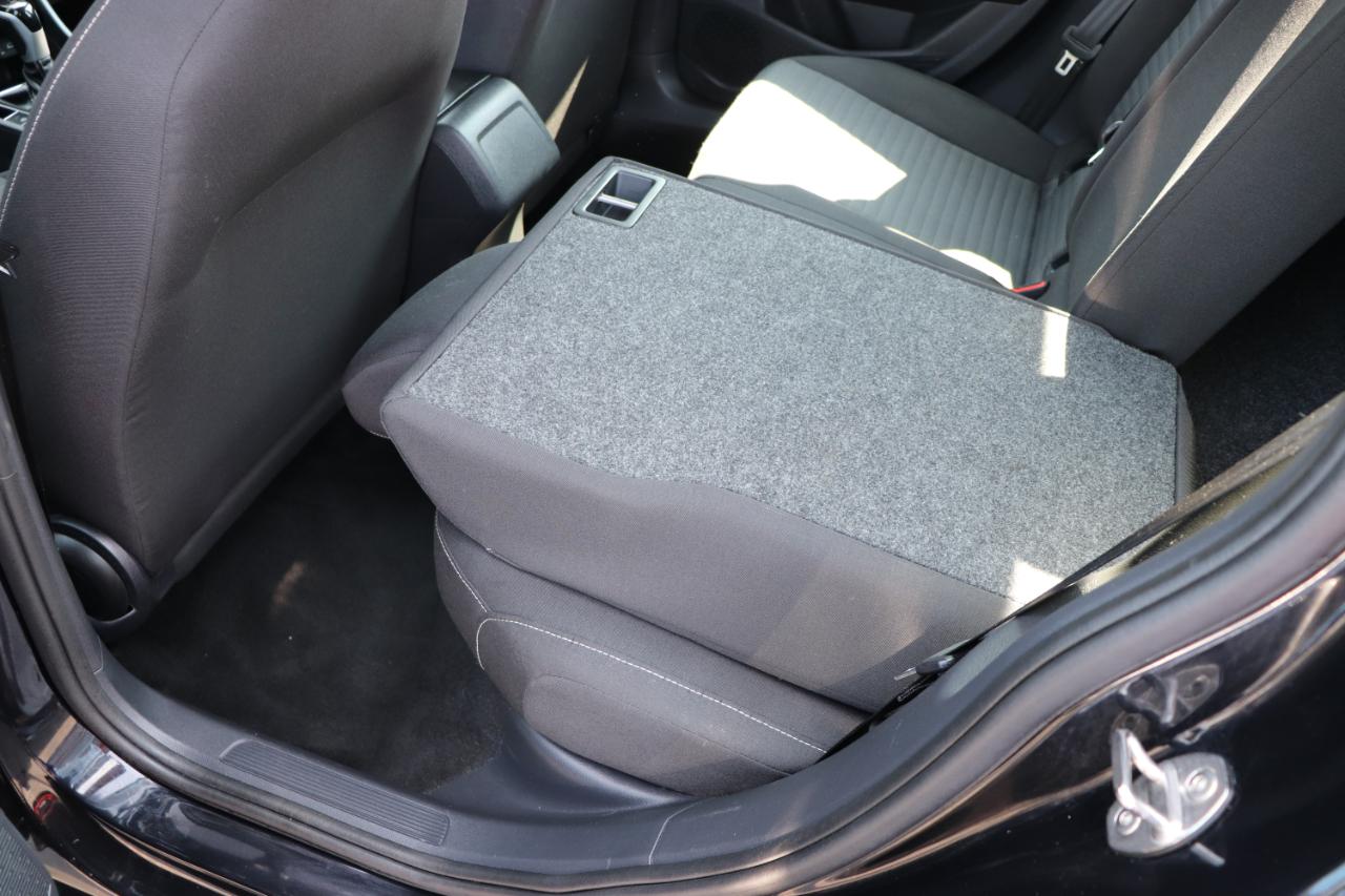 Volkswagen Jetta S Auto 2025