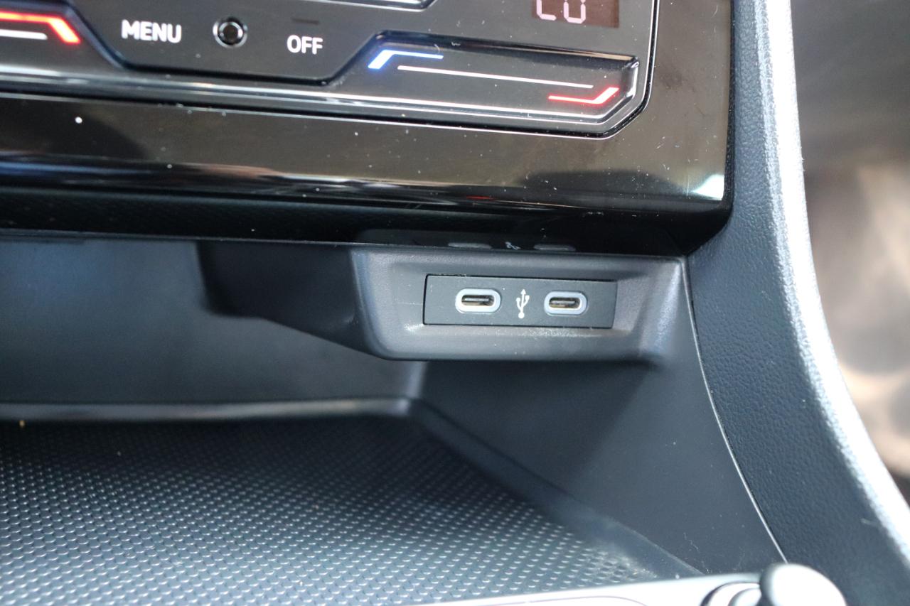 Volkswagen Jetta S Auto 2025