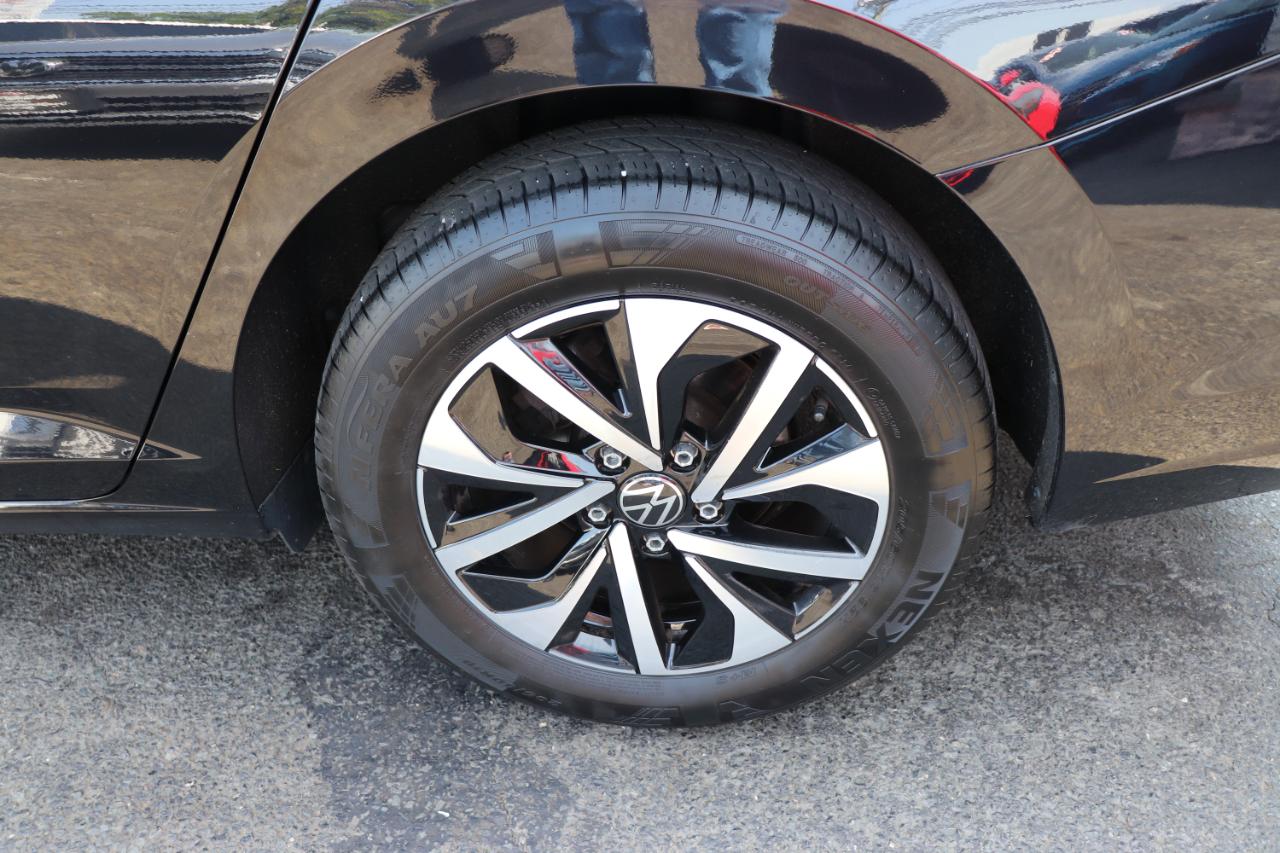 Volkswagen Jetta S Auto 2025