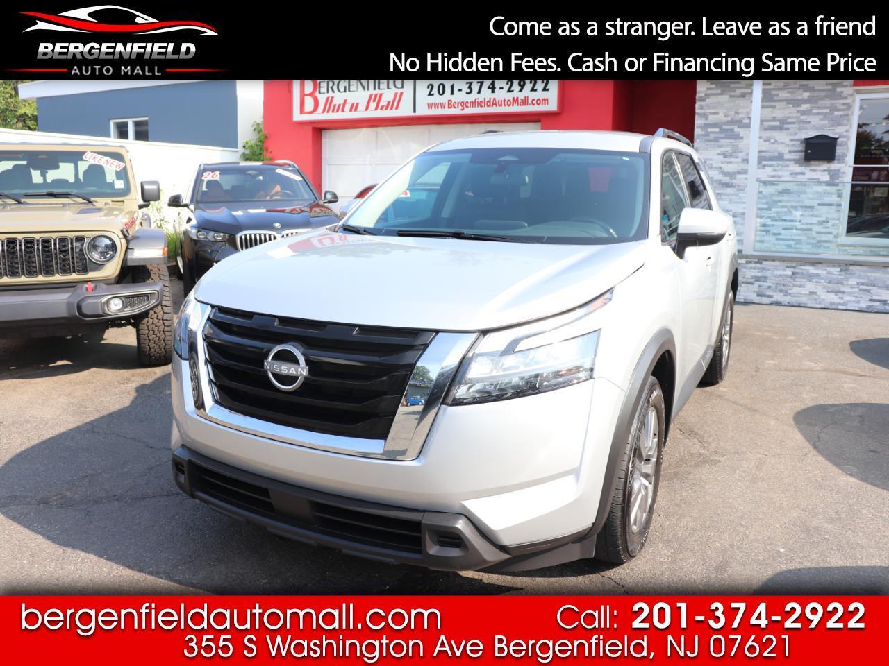2025 Nissan Pathfinder SV 4WD