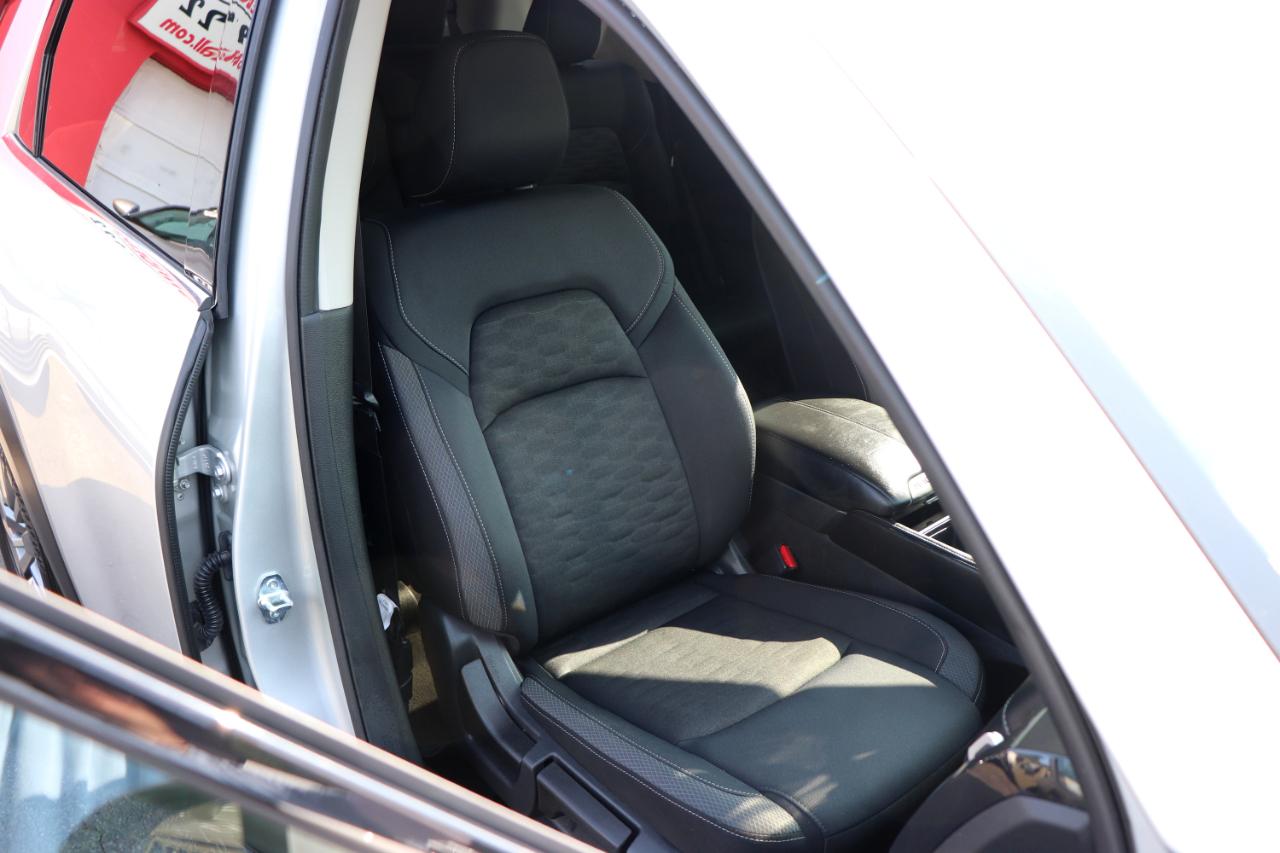 Nissan Pathfinder SV 4WD 2025