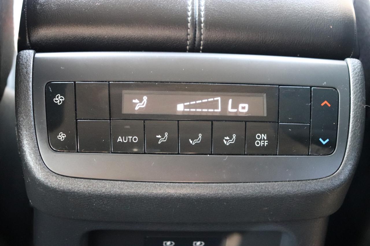 Nissan Pathfinder SV 4WD 2025