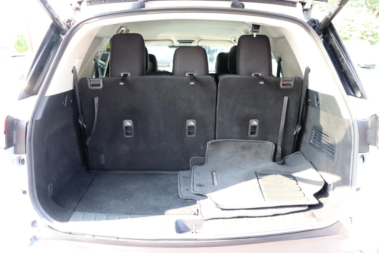 Nissan Pathfinder SV 4WD 2025
