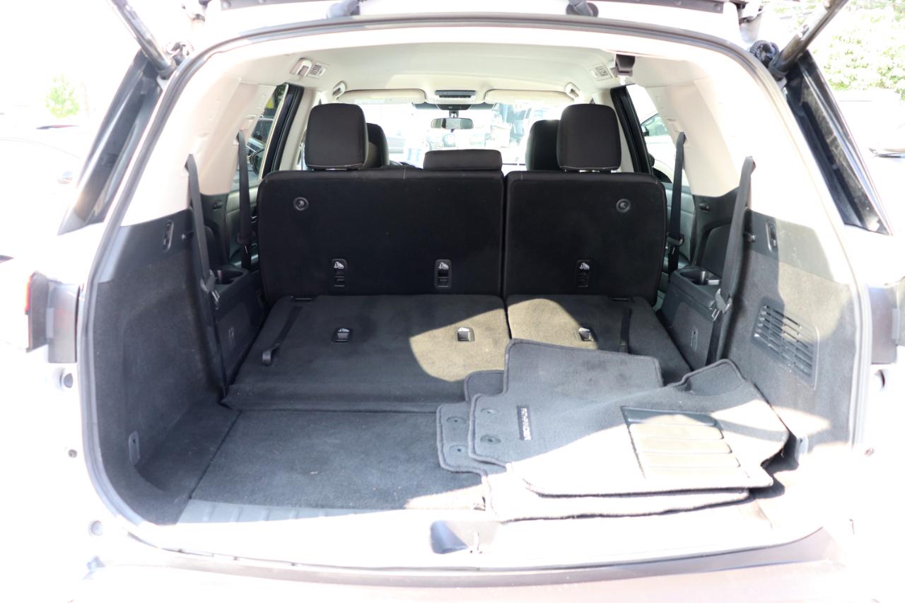 Nissan Pathfinder SV 4WD 2025