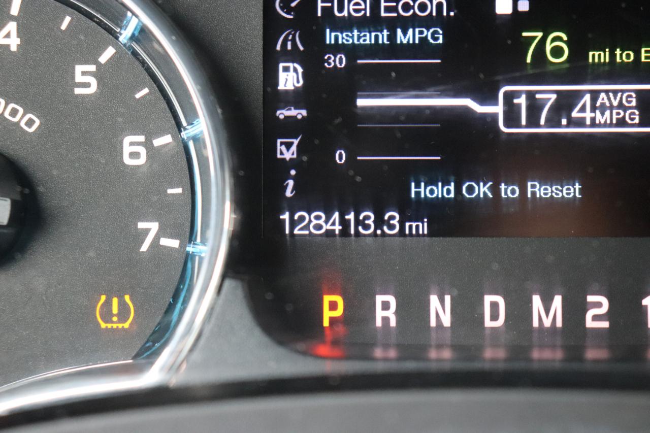 Ford F-150 4WD SuperCrew 145" XLT 2012