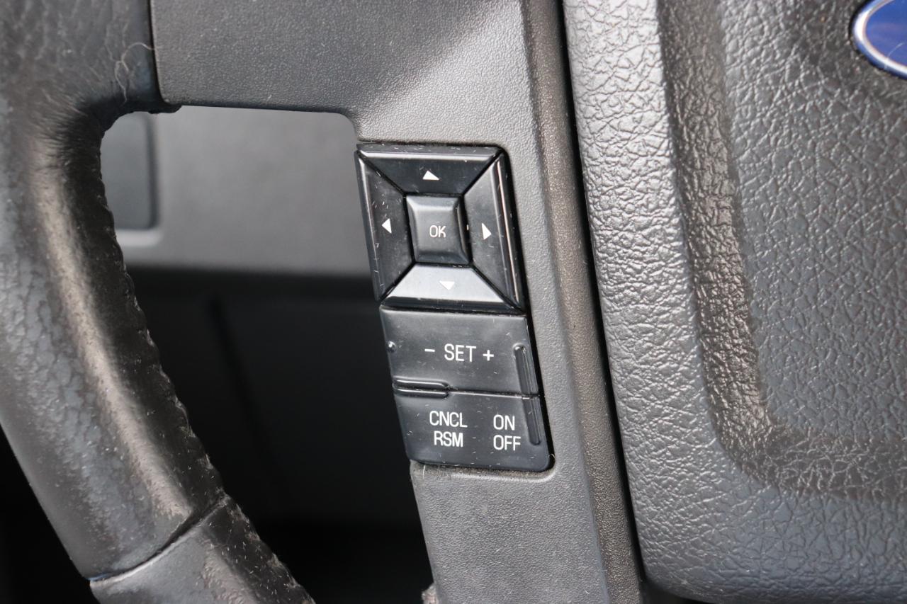 Ford F-150 4WD SuperCrew 145" XLT 2012