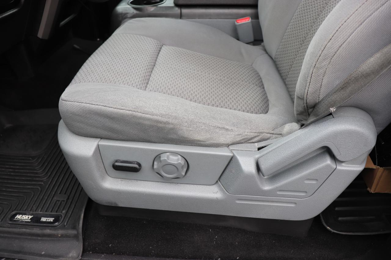 Ford F-150 4WD SuperCrew 145" XLT 2012