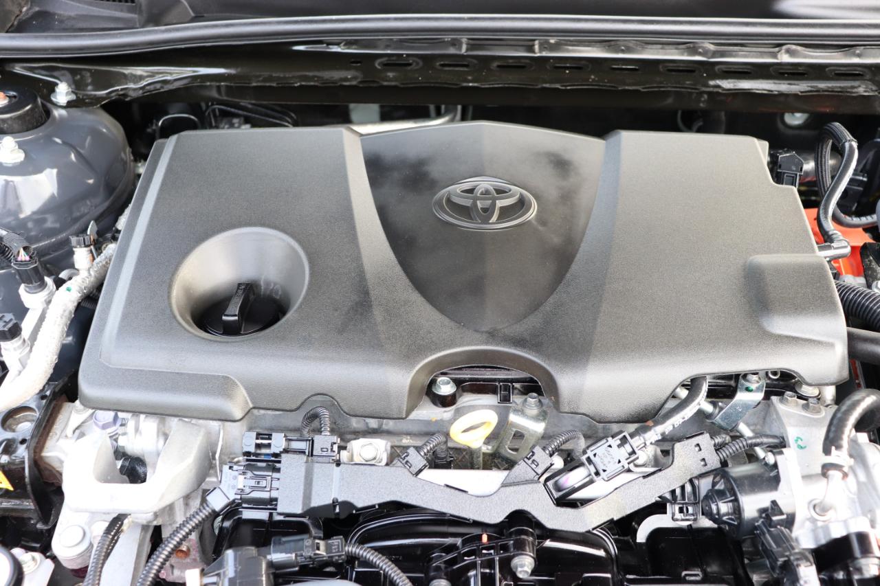 Toyota Camry SE (Natl) 2025