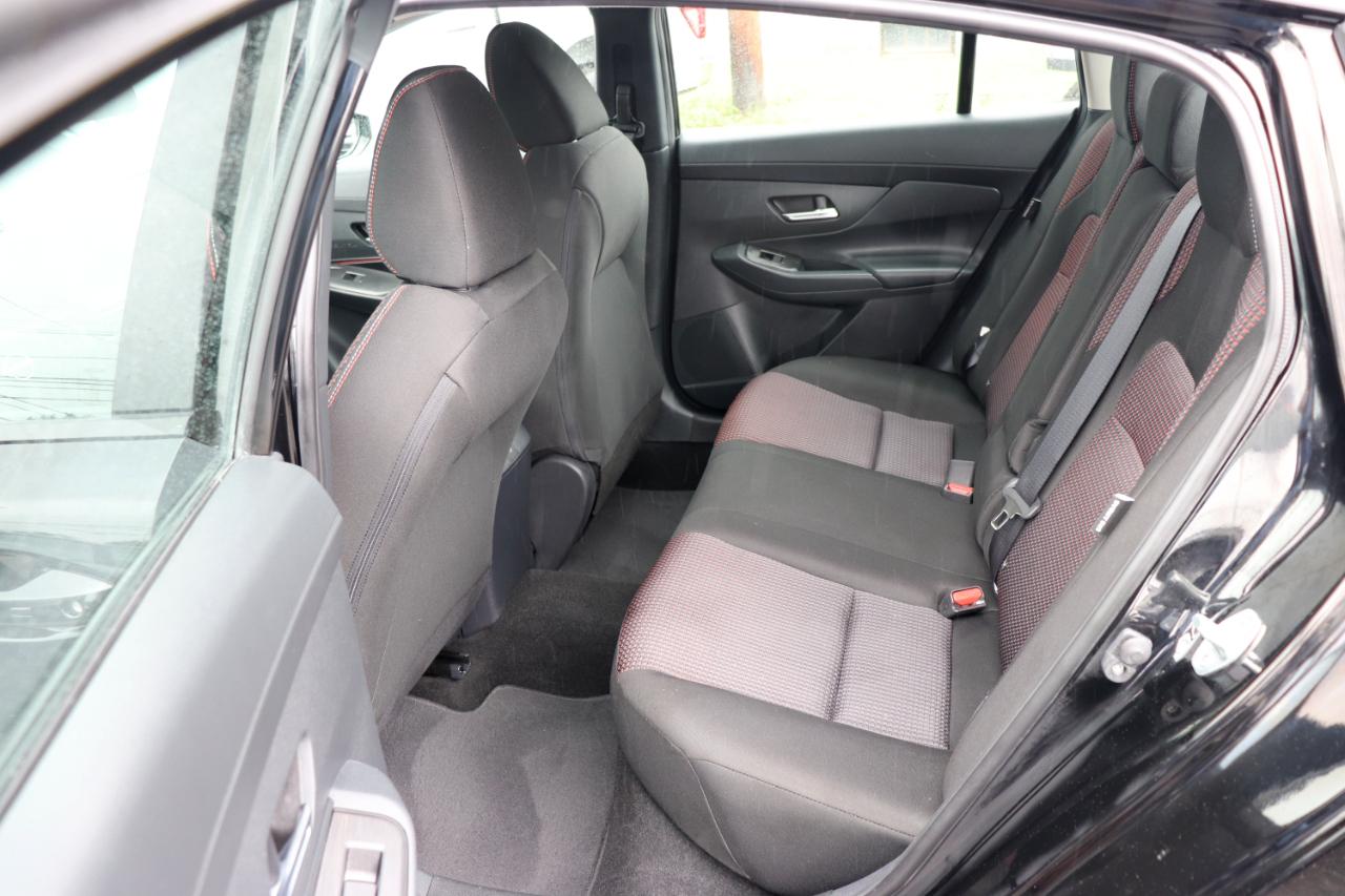 Nissan Sentra SR Sedan 2026
