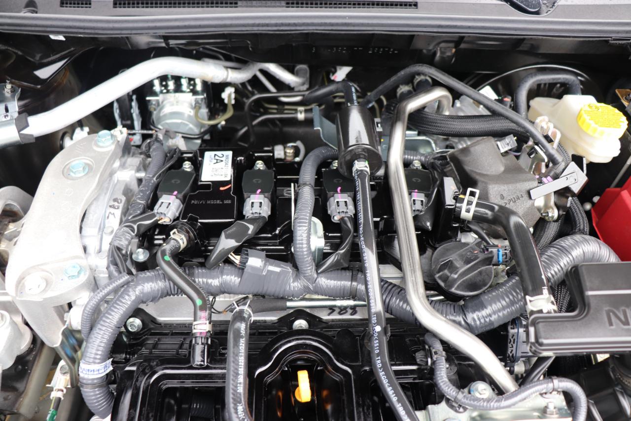 Nissan Sentra SR Sedan 2026