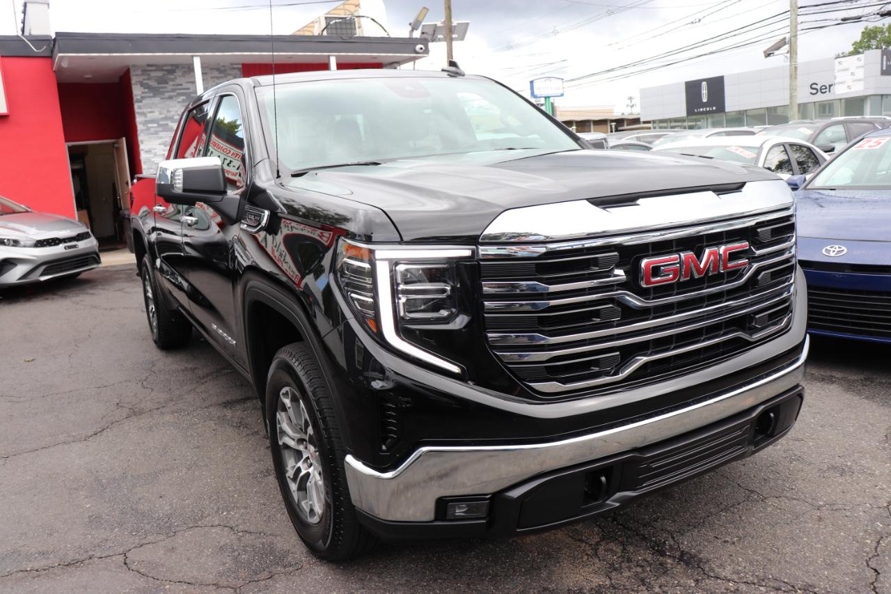 GMC Sierra 1500 4WD Crew Cab 147" SLT 2026