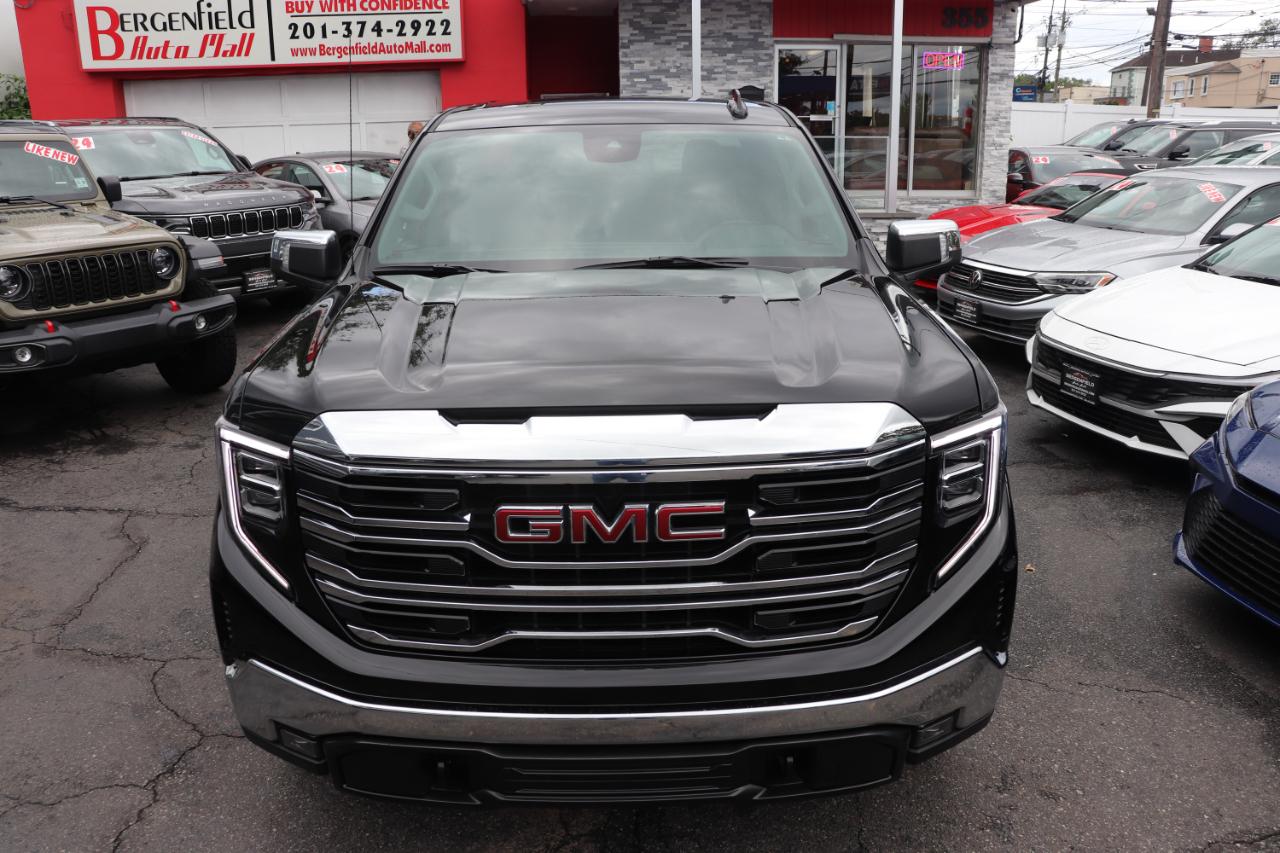 GMC Sierra 1500 4WD Crew Cab 147" SLT 2026