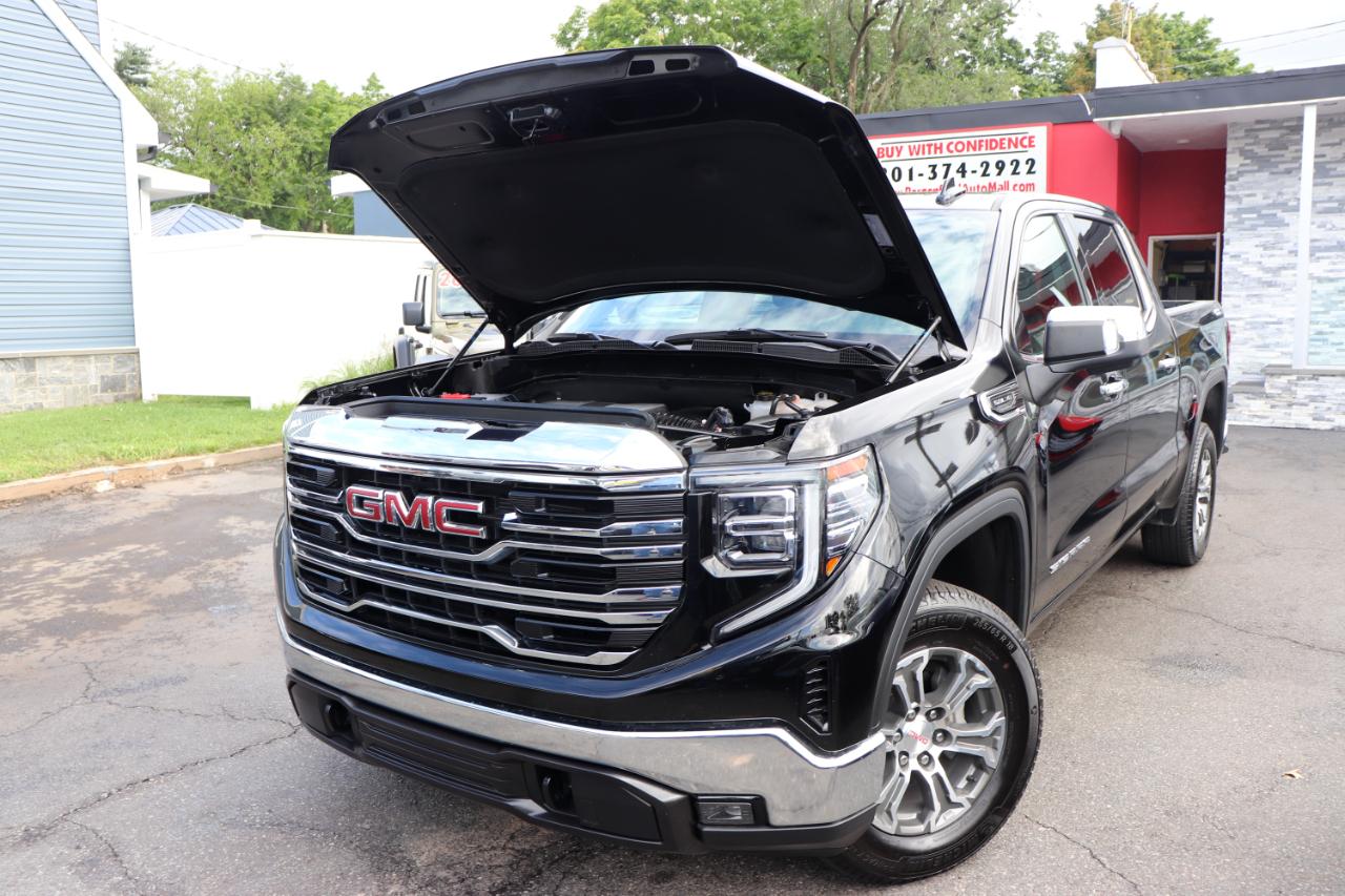 GMC Sierra 1500 4WD Crew Cab 147" SLT 2026