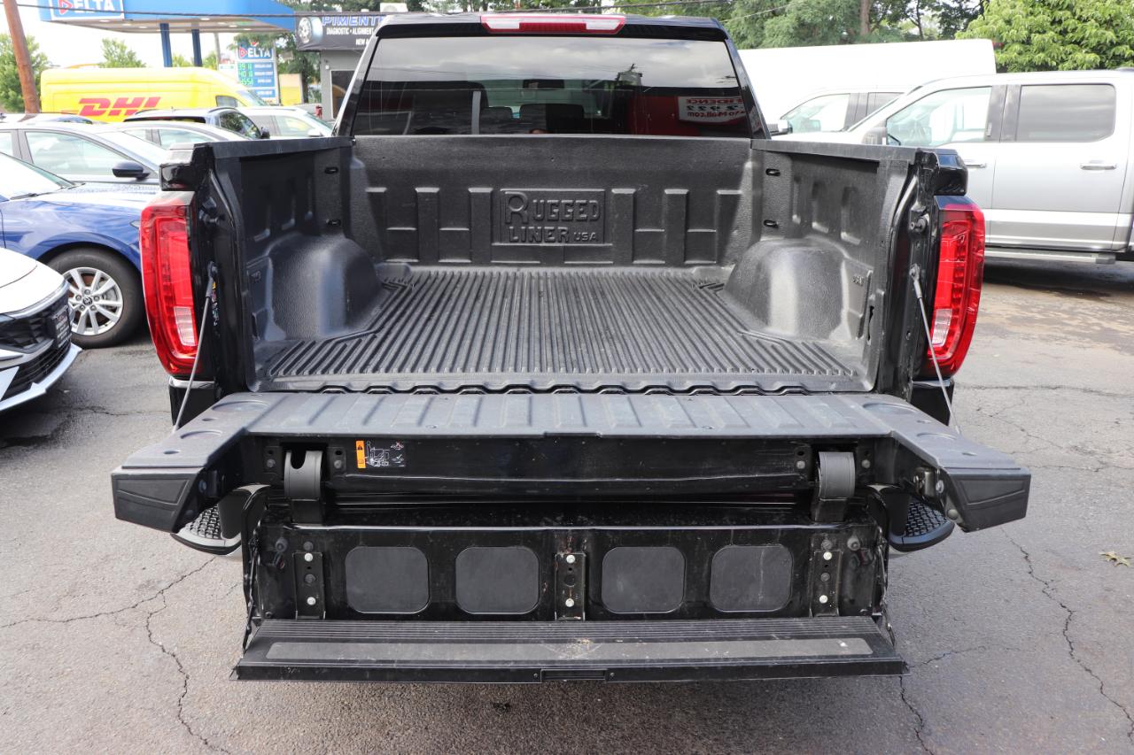 GMC Sierra 1500 4WD Crew Cab 147" SLT 2026