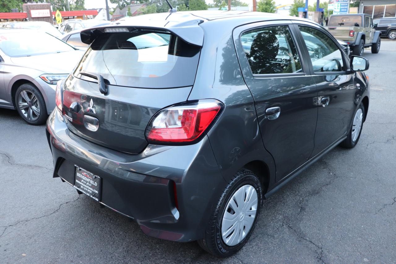 Mitsubishi Mirage ES CVT 2024
