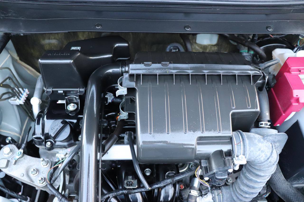 Mitsubishi Mirage ES CVT 2024