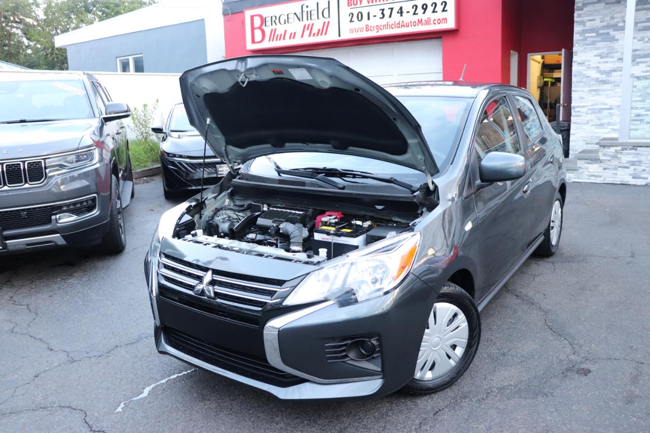 Mitsubishi Mirage ES CVT 2024