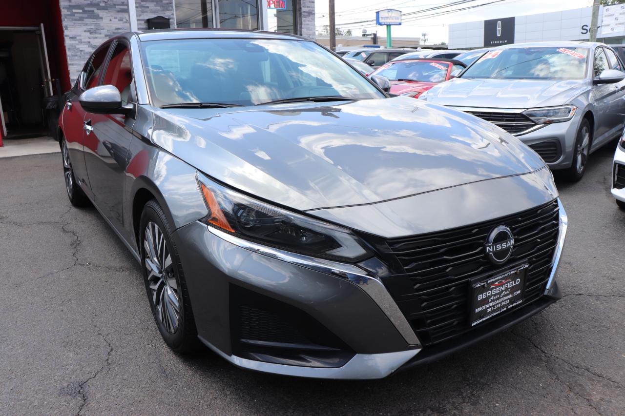 Nissan Altima 2.5 SV Sedan 2023