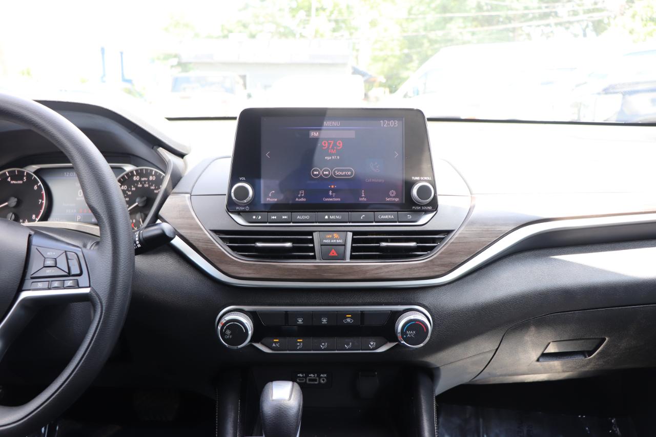 Nissan Altima 2.5 SV Sedan 2023