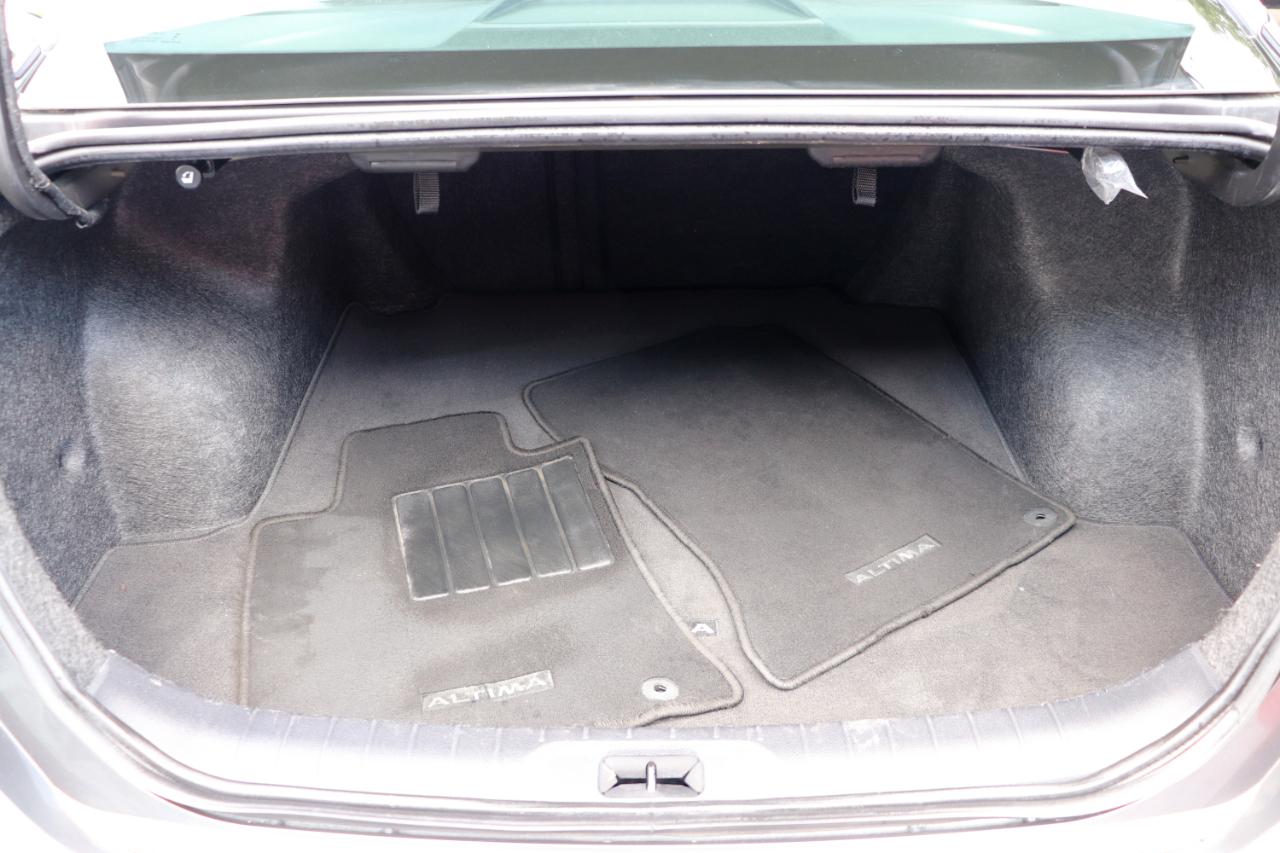 Nissan Altima 2.5 SV Sedan 2023